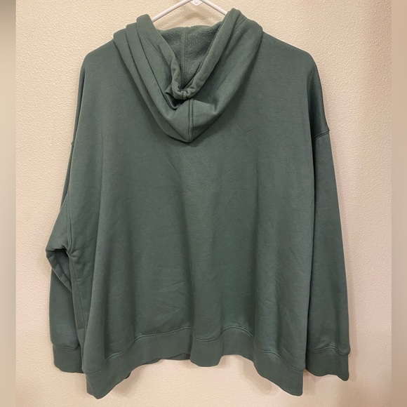 xl old navy zip up - Picture 2 of 2